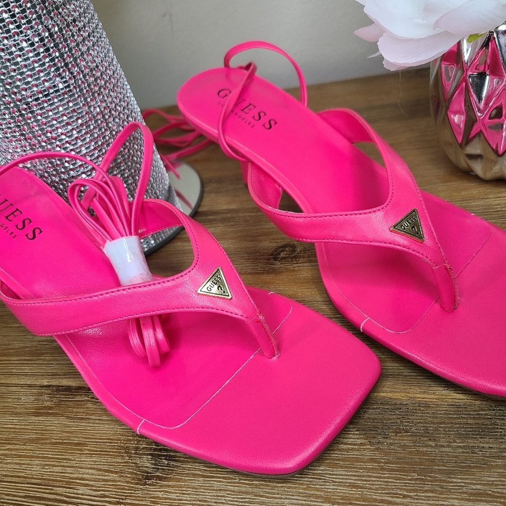 GUESS HEELS